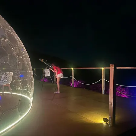 אוהל מפואר Palmaria Sky Bubbles *