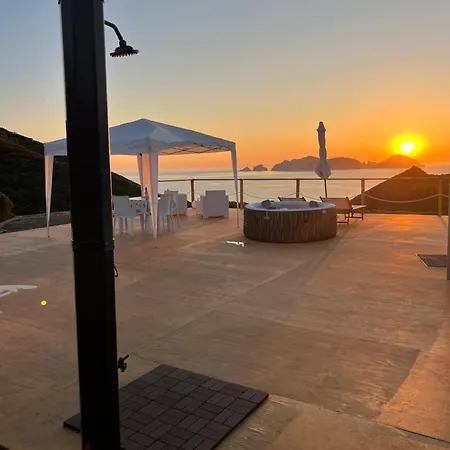 Palmaria Sky Bubbles